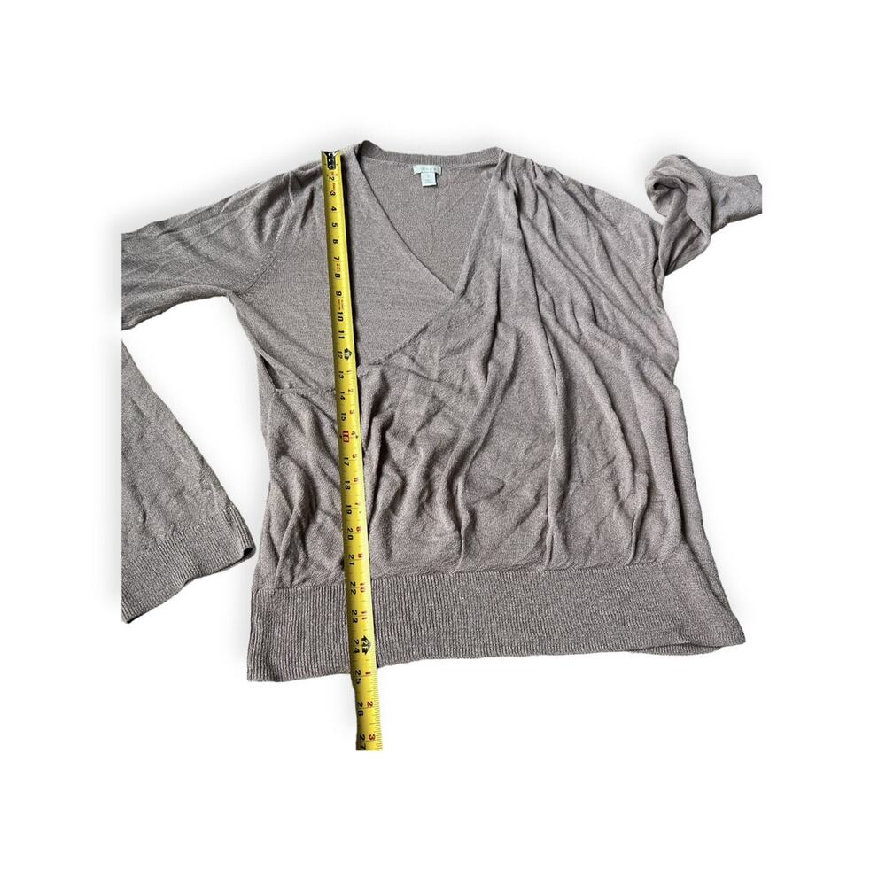 Anthropologie Hinge Women's Lightweight Faux Wrap Sweater - Picture 3 of 6